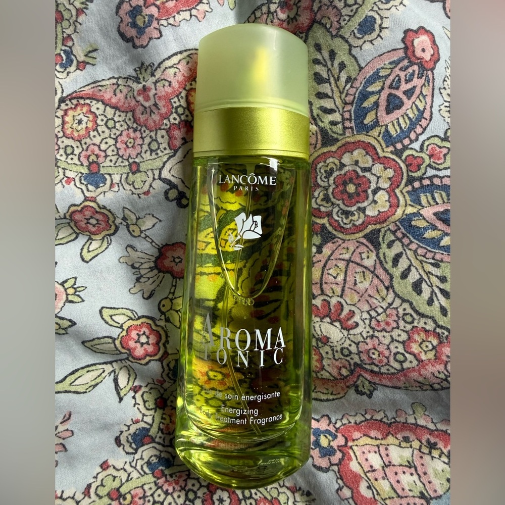 Lancôme Aroma Tonic
New in box - Picture 12 of 13